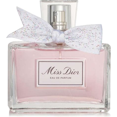 holiday miss dior kit|Miss Dior: the New Dior Eau de Parfum with a Couture Bow.